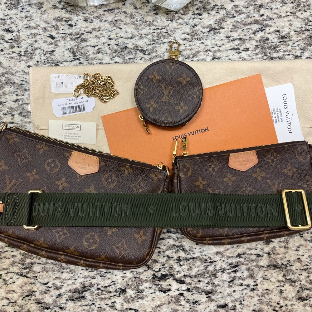 SOLD Louis Vuitton Multi Pochette Accessories Bag
